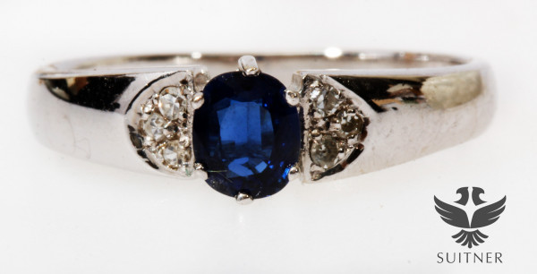 wertvoller Saphir und Diamant Ring aus 585 Weißgold Kornblumen Blau 0,50ct. oval