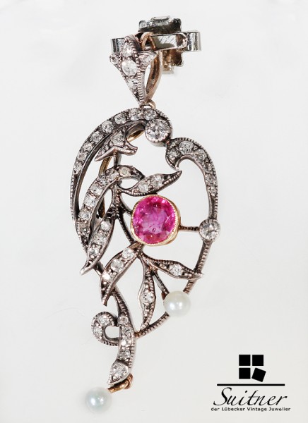 Anhänger mit Rubin , Perle und Diamant antik