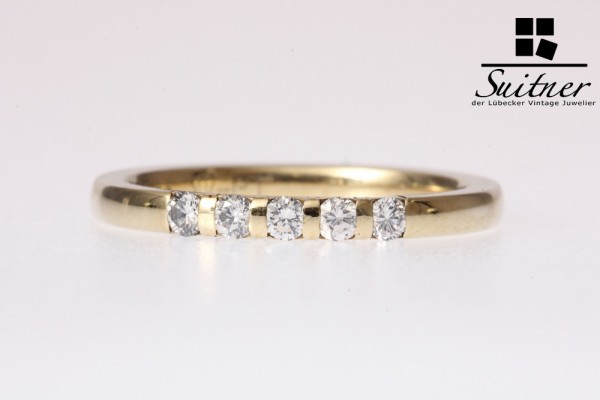 Ring mit 5 Brillanten, zus. 0,22 ct. 585 Gold Gr. 53,5