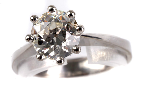 Klassiker Solitär Ring mit 1,65ct. Brillant in feinem 750 Weißgold RG54