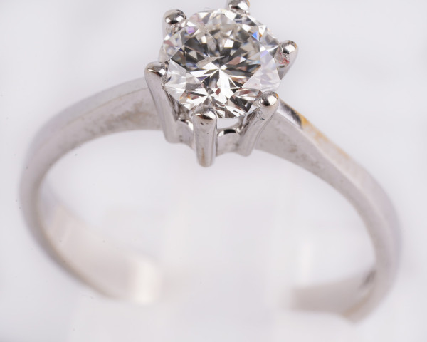 zeitloser Klassiker 0,91ct Solitär Brillant Ring Brillant 585 Weißgold Gr. 54 Top Wesselton