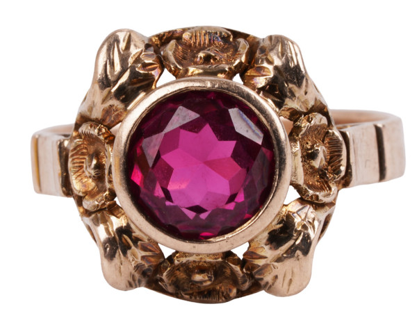 antiker Ring mit Rubin rotem Stein aus Rotgold Ring Gr. 51 Jugendstil