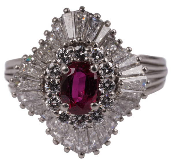 luxuriöser Ballerina Ring mit 3,01ct Burma Rubin Brillanten 950 Platin Gr. 59