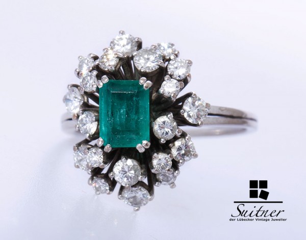 wertvoller Cocktailring mit Smaragd Brillant 750 Weißgold Gr. 60