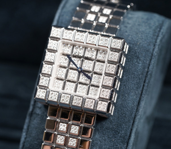 Chopard Ice Cube Uhr Pavé Iced out 750 Weißgold FullSet 160,4g. 13/6815-20