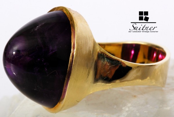 Ring mit XL Amethyst Cabochon aus Brasilien 585 Gold Unikat K.Ru