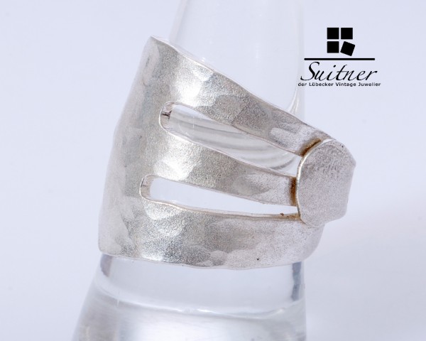 Interessanter Upcycle-Ring 900er Silber aus einer Gabel gefertigt