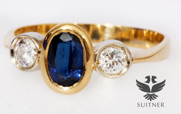 feiner 1,06ct. Design Saphir Brillant Ring aus 750 Gold Unikat Kornblumenblau