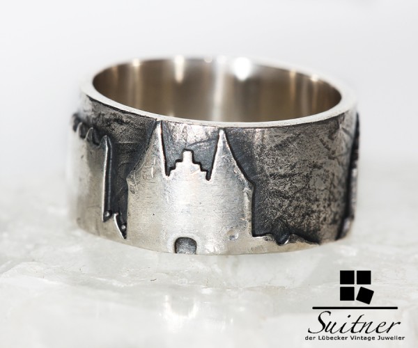 toller Ring aus Silber mit Lübeck Motiven Handarbeit - Unikat Holstentor City 7 Türme
