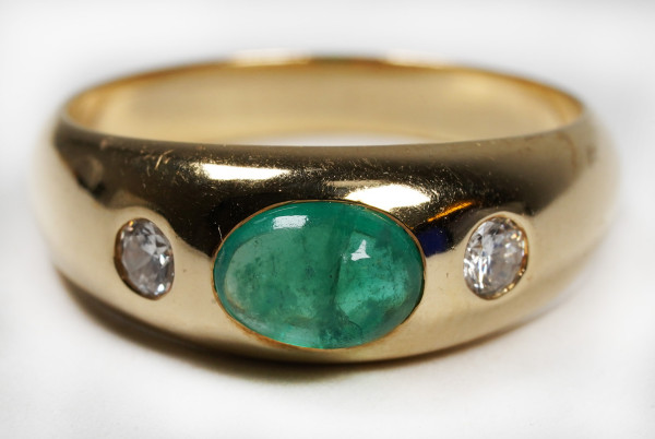 massiver Klassiker Smaragd Band Ring mit Brillanten 585 Gold Gr. 54 3-Stein-Ring