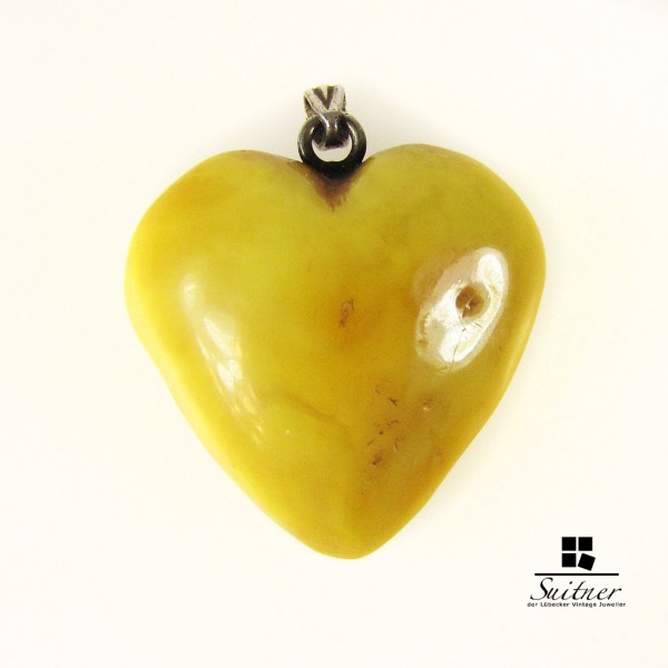 großer Butterscotch Anhänger im Herz Design Pendant Amber Heart