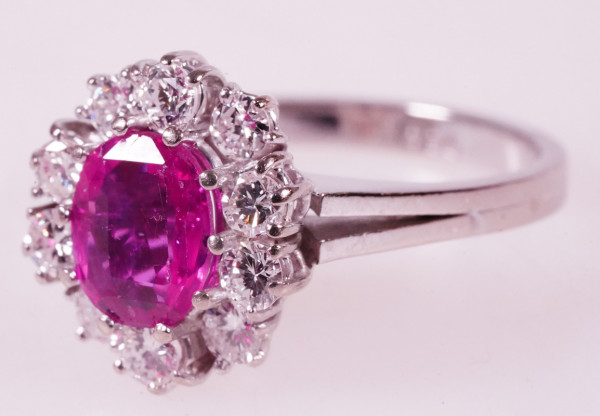 Vintage 3,47ct. Rubin Brillant Ring aus 750 Weißgold Cocktailring Pink Rot