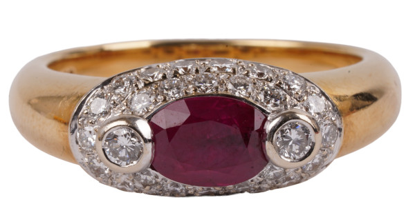 moderner 1,07ct. Ring mit Rubin und Brillanten aus 750 Gold RG 54 wohl Myanmar