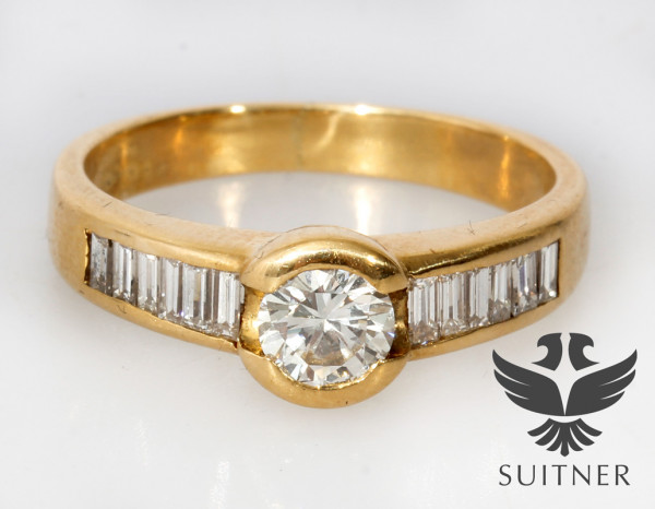 moderner 0,85ct. Brillant und Diamant Ring mit Baguette aus 750 Gold Gr.52 TW VVSI