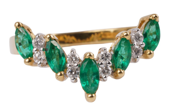moderner Smaragd Brillant Ring aus 750 Gold Gr. 58 V Schnitt Design