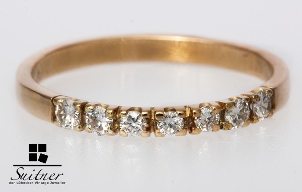Ring mit 7 Brillanten zus. ca. 0,30 ct Gr. 60 585 Gold