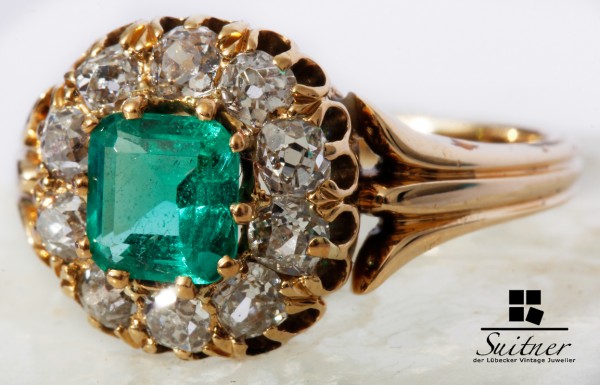 royaler Entourage Smaragd Ring mit Diamanten aus 585 Gold um 1870 Gr. 54