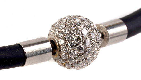 wunderschönes 1,50ct. Brillant Collier 750 Weißgold Kugel Kautschuk Pavee / Pavé