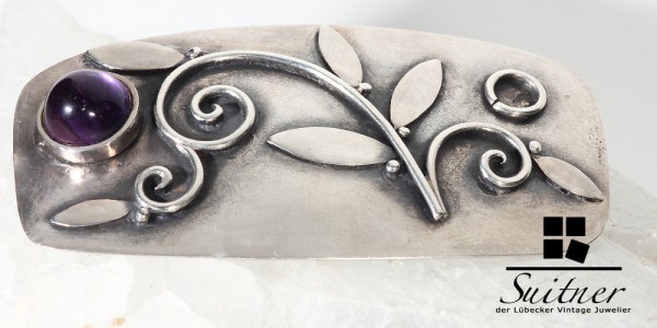 große Brosche Design mit Amethyst aus Silber wohl Dänemark Jugendstil floral