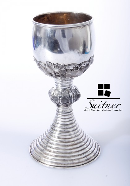 Hochwertiger Biedermeier-Pokalbecher - Silber, 13 Loth - 19.Jh.
