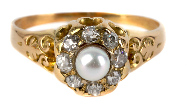 antiker Ring mit Diamanten und Naturperle aus 750 Gold Altschliff