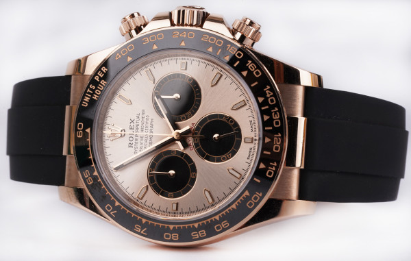 Rolex Daytona Ref. 126515LN Roségold am Oysterflex FullSet LC100 2023 Sundust