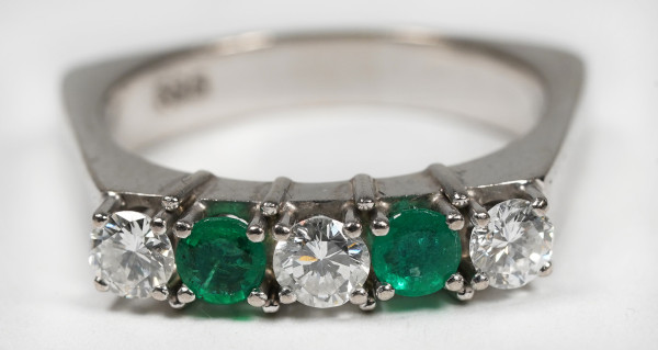 toller Vintage 1,07ct. Smaragd Brillant Ring 585 Weißgold Gr. 59 Steigbügel