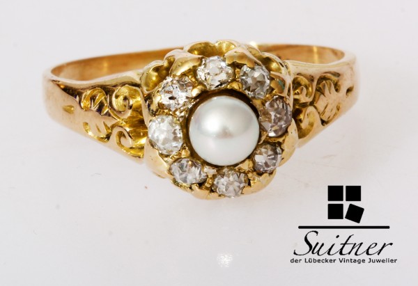 antiker Ring mit Diamanten und Naturperle aus 750 Gold Altschliff