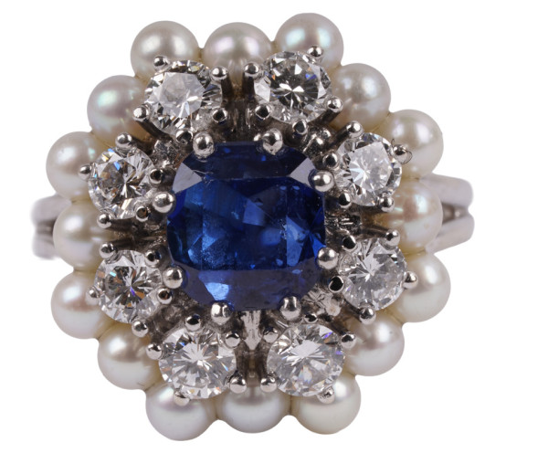 Entourage Ring mit natürlichen Ceylon Saphir, Naturperlen Diamanten mit Gutachten