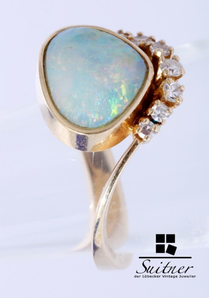 prächtiger Opal RIng mit Diamanten aus 585 Gold Gr. 53 Design
