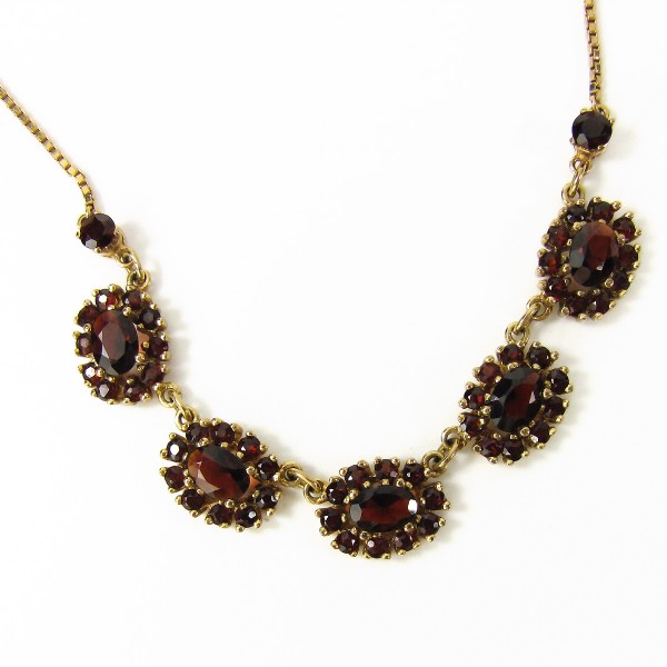 Granat Collier aus 333er Gelbgold